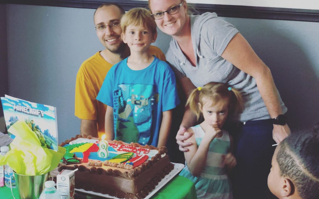 Las Vegas Birthday Parties: How to make a Minecraft theme party? 5 Easy Steps!